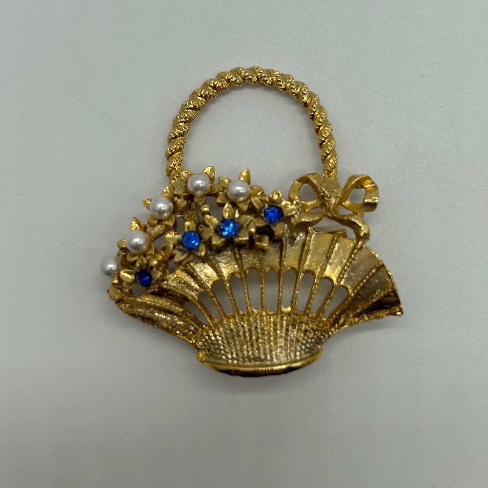 VTG Brooch Women OS Gold Flower Basket Faux Pearl Blue Rhinestone - Picture 1 of 3